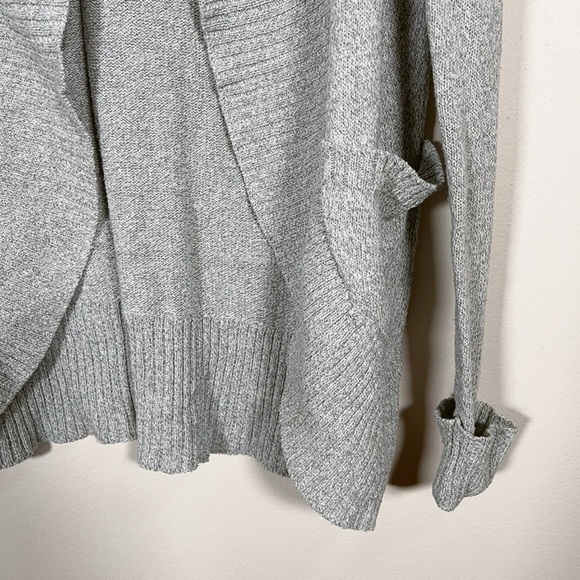 Urban Outfitters Silence + Noise Cocoon Grey Cardigan - Picture 7 of 13